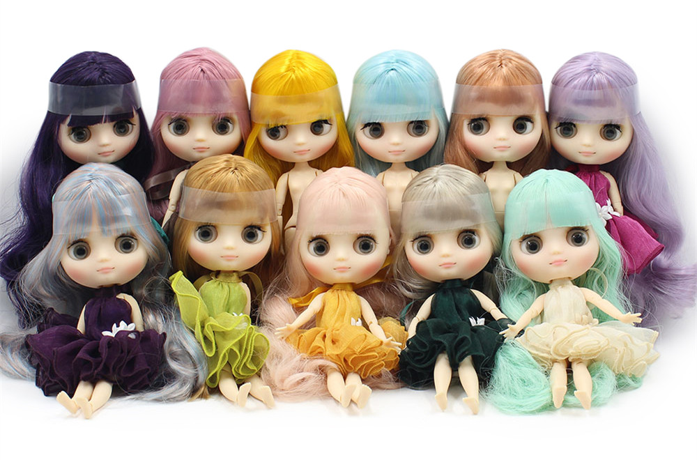 Colorful Hair Middle Blyth Doll with Frosted Face