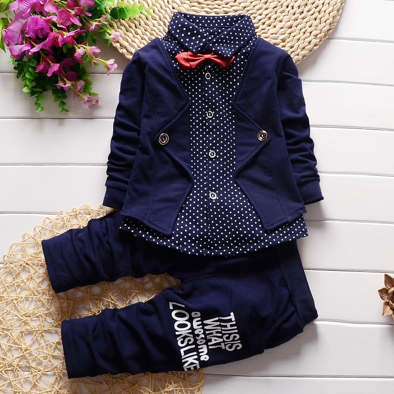 Baby Boy&rsquo;s Cute Polka Dot Patterned Clothing Set